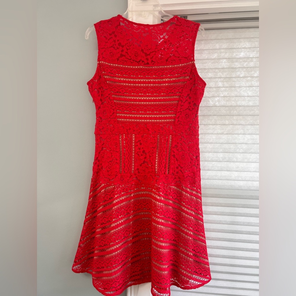 BCBGMaxAzria Red Lace Fit-and-Flare Cocktail Dress NWT Sleeveless - Picture 4 of 4